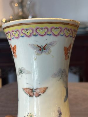 A Chinese famille rose 'butterfly' bottle vase, Guangxu mark and of the period — photo 6