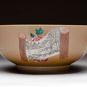 A Chinese famille rose capucin-ground bowl with landscape design, Qianlong — photo 5