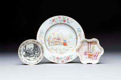 A Chinese famille rose 'card-players' plate, a pattipan and a grisaille saucer, Qianlong