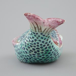 A Chinese famille rose carp-shaped tureen and cover, Qianlong, 18th C. — photo 5