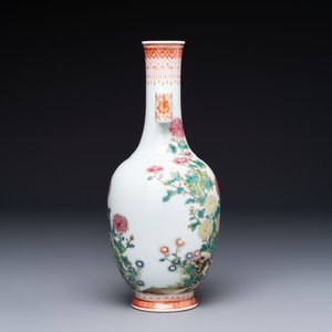 A Chinese famille rose ‘Chrysanthemums’ arrow vase, Yongzheng mark, 20th C. — photo 4