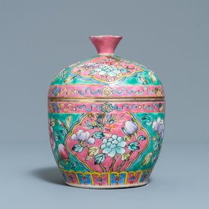 A Chinese famille rose 'chupu' bowl and cover for the Straits or Peranakan market, 19th C. — photo 4