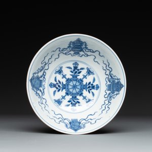 A Chinese famille rose coral-red-ground 'antiquities' bowl, Yongzheng mark, Republic — photo 5