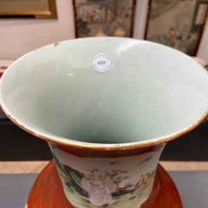 A Chinese famille rose coral red-ground vase, Qianlong mark, Republic — photo 11
