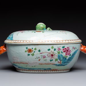 A Chinese famille rose covered 'Goats' tureen and a blue and white 'Floral' dish, Kangxi/Qianlong — 照片 6