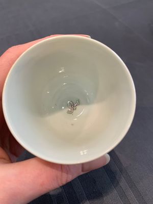 A Chinese famille rose covered jar, a 'playing boys' bowl and a 'poem' cup, Jiaqing mark, 19th C. — photo 7