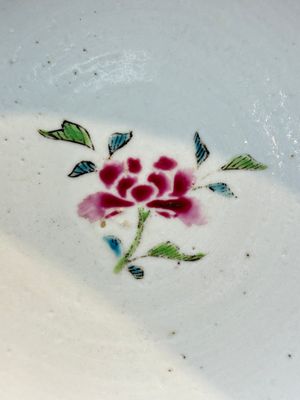 A Chinese famille rose ‘Crane in a Garden’ tureen and cover, Qianlong — photo 17