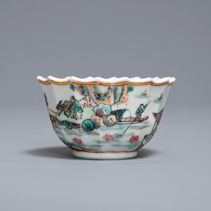 A Chinese famille rose cup and saucer with fishermen, Yongzheng — photo 5
