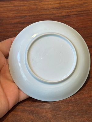 A Chinese famille rose cup and saucer with the arms of Beekman of Zeeland for the Dutch market, Yongzheng — photo 14