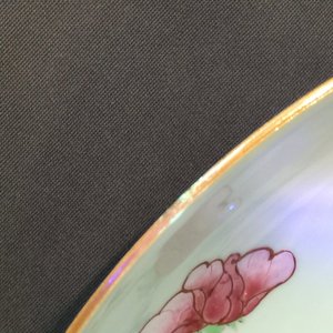 A Chinese famille rose dish with birds and butterflies, Yongzheng, 1723-1735 — 照片 9