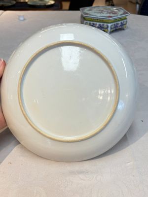 A Chinese famille rose dish with floral design, Yongzheng — photo 5