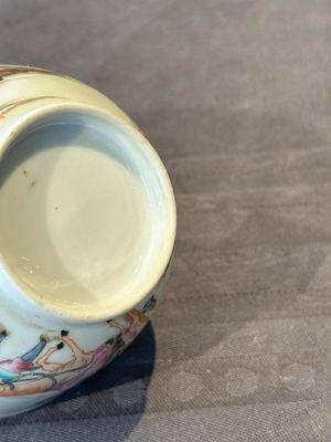 A Chinese famille rose 'Don Quixote' cup and saucer, 18/19th C. — photo 17