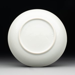 A Chinese famille rose 'Don Quixote' cup and saucer, 18/19th C. — photo 3