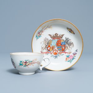 A Chinese famille rose Dutch market cup and saucer with the arms of Van Scholten en Wesele, Qianlong — 照片 1