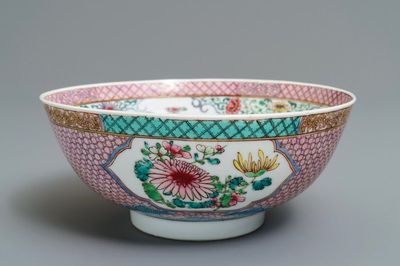 A Chinese famille rose eggshell bowl with floral design, Yongzheng