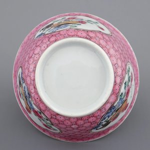 A Chinese famille rose eggshell cup and saucer with a rooster, Yongzheng, 1723-1735 — photo 8