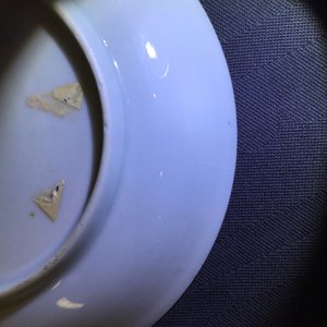 A Chinese famille rose eggshell cup and saucer with butterflies among flowers, Yongzheng, 1723-1735 — 照片 14