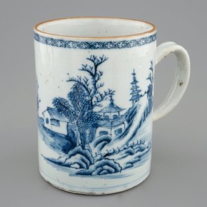 A Chinese famille rose eggshell cup, Yongzheng, and a blue and white beer mug, Qianlong — photo 1
