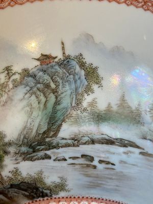 A Chinese famille rose eggshell 'landscape' bowl, signed Zou Guojun 鄒國鈞, Jing De Zhen Zhi 景德鎮制 mark, dated 1959 — photo 15
