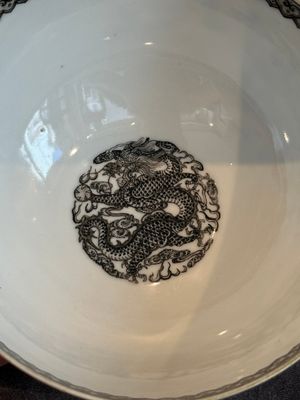 A Chinese famille rose eggshell 'peonies' bowl, Qianlong mark, 20th C. — photo 8