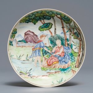 A Chinese famille rose eggshell plate with mythological scene, Qianlong — photo 1