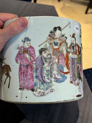 A Chinese famille rose 'Eight Immortals' brush pot, 19th C. — photo 8