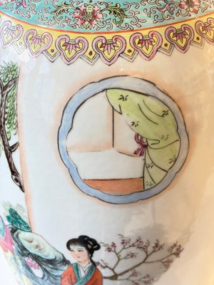 A Chinese famille rose 'Eight Immortals' dish and an 'Elegant Beauties' vase, Qianlong and Jingdezhen 景德鎮 mark, 20th C. — photo 17