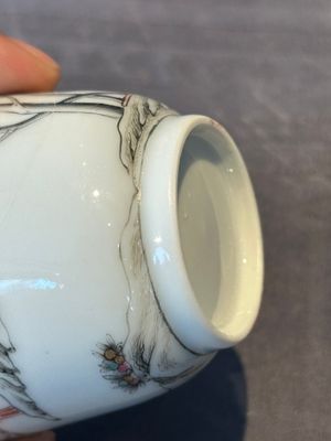 A Chinese famille rose 'erotic subject' cup and saucer, Yongzheng/Qianlong — 照片 9