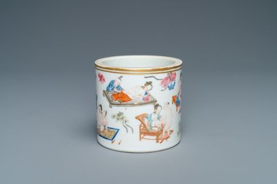 A Chinese famille rose 'erotical subject' brush pot, 1st half 19th C.