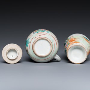 A Chinese famille rose 'European subject' milk jug and tea caddy, Qianlong — 照片 7