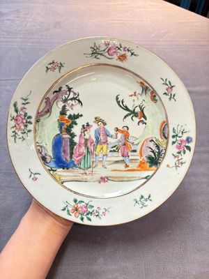 A Chinese famille rose 'European subject' plate, Qianlong, ca. 1760 — photo 1