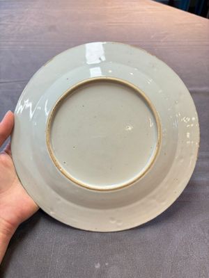 A Chinese famille rose 'European subject' plate, Qianlong, ca. 1760 — photo 3