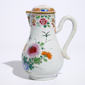 A Chinese famille rose ewer with cover and basin, Qianlong — photo 4