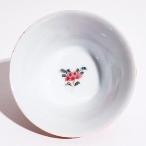 A Chinese famille rose faux-bois cup and saucer, Qianlong — photo 8
