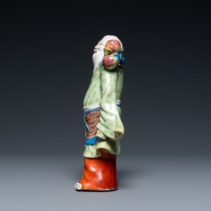 A Chinese famille rose figure of an immortal, Qianlong — photo 5