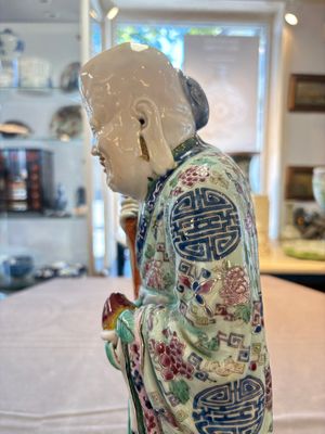 A Chinese famille rose figure of Shoulao, 19th C. — photo 16