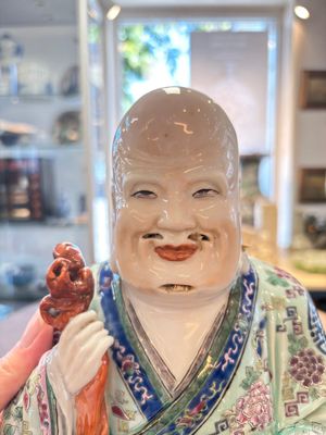 A Chinese famille rose figure of Shoulao, 19th C. — photo 8