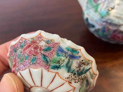A Chinese famille rose 'fishermen' teapot and cover, Yongzheng — photo 7
