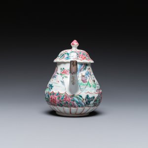 A Chinese famille rose 'fishermen' teapot and cover, Yongzheng — photo 3