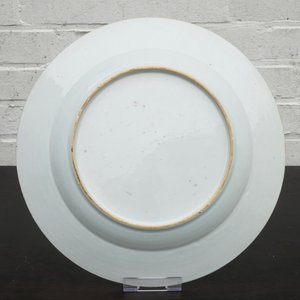 A Chinese famille rose "fishing" dish, Yongzheng, 1723-1735 — photo 4