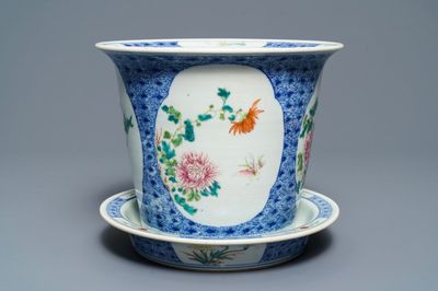 A Chinese famille rose floral jardinière on stand, Guangxu mark, Republic, 20th C.