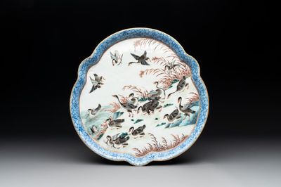 A Chinese famille rose flower-shaped '18 geese' tray, mid-19th C.