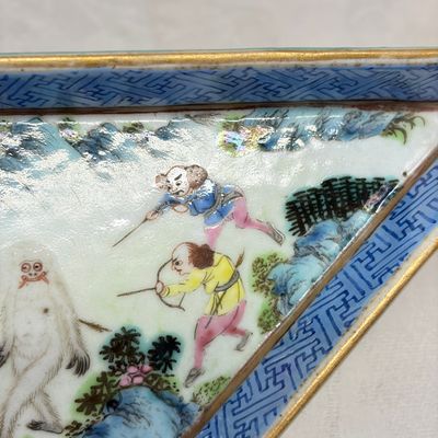 A Chinese famille rose 'Foreigners Hunting' six-piece sweetmeat set on a wooden tray — photo 11