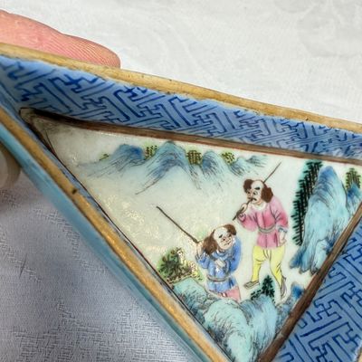 A Chinese famille rose 'Foreigners Hunting' six-piece sweetmeat set on a wooden tray — photo 14