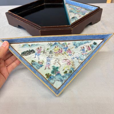 A Chinese famille rose 'Foreigners Hunting' six-piece sweetmeat set on a wooden tray — photo 16