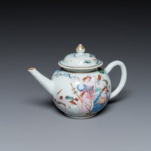 A Chinese famille rose 'Four elements' teapot and cover, Qianlong — photo 1
