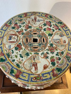 A Chinese famille rose garden seat, 19th C. — 照片 5