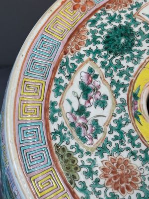A Chinese famille rose garden seat with birds among blossoming branches, 19th C. — 照片 7