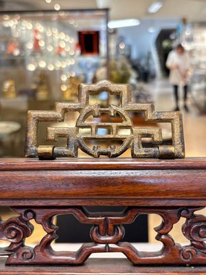 A Chinese famille rose 'gathering of sages' plaque, mounted in a wooden frame, Republic — photo 8