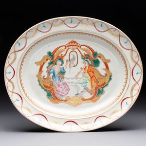 A Chinese famille rose gilt-decorated 'European subject' charger, 20th C. — photo 1